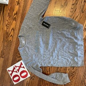 NWOT Peloton grey mens crewneck